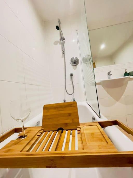 Beautiful Central Open Plan Living! Manchester Extérieur photo